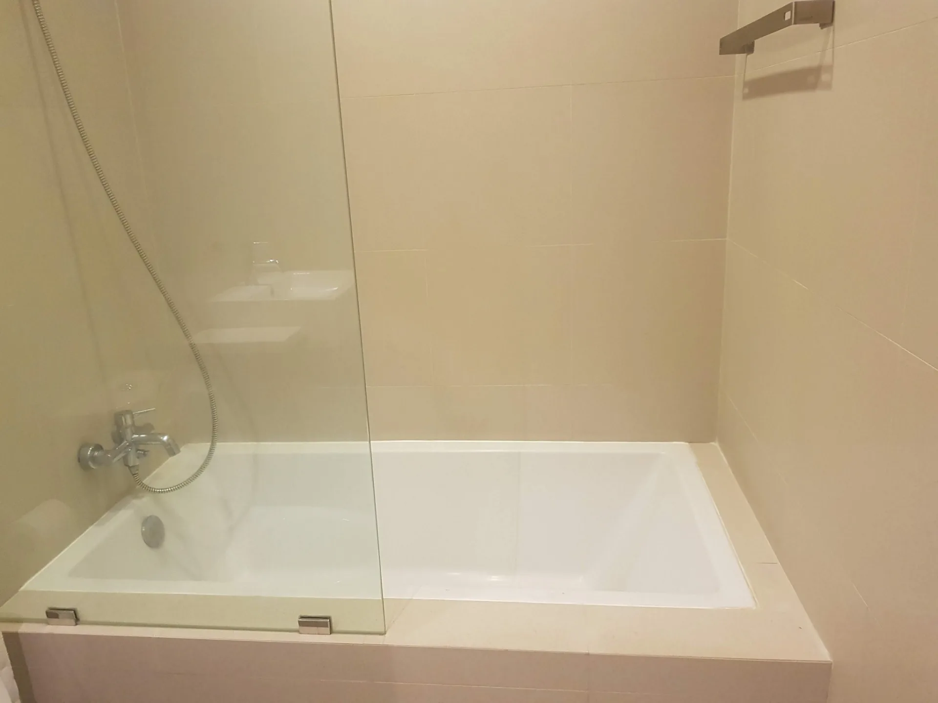 Property photos for Noble Reveal