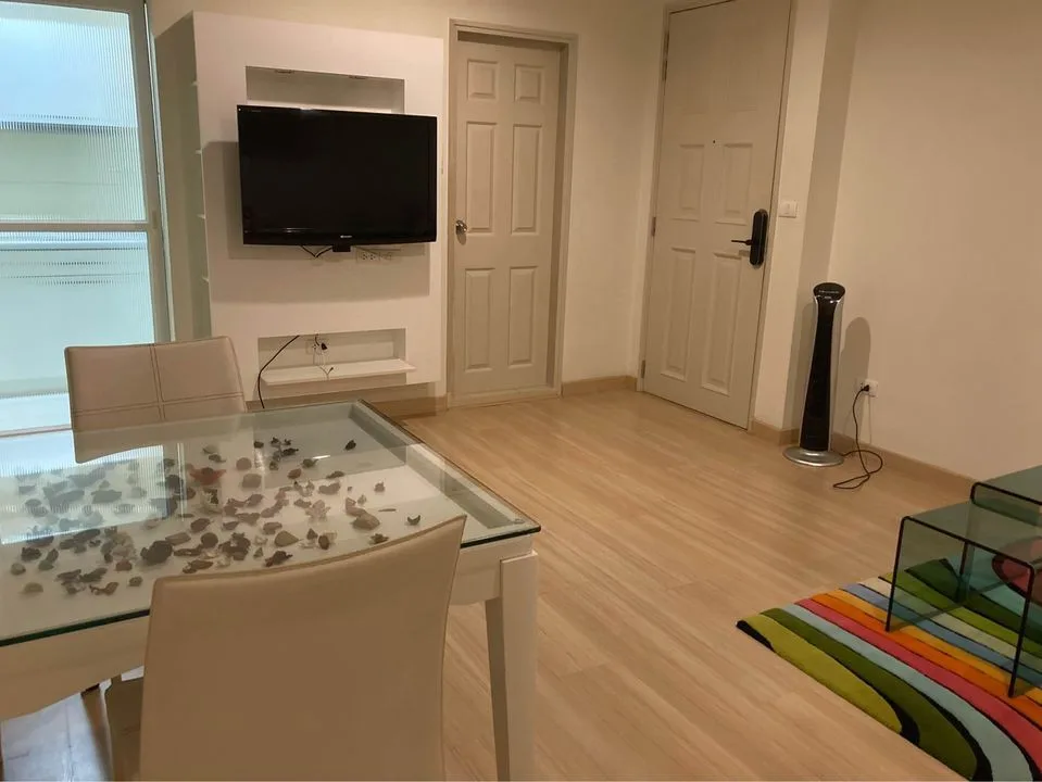 Property photos for Life @ Sathorn 10