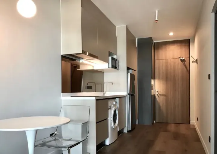 Property photos for Noble Solo