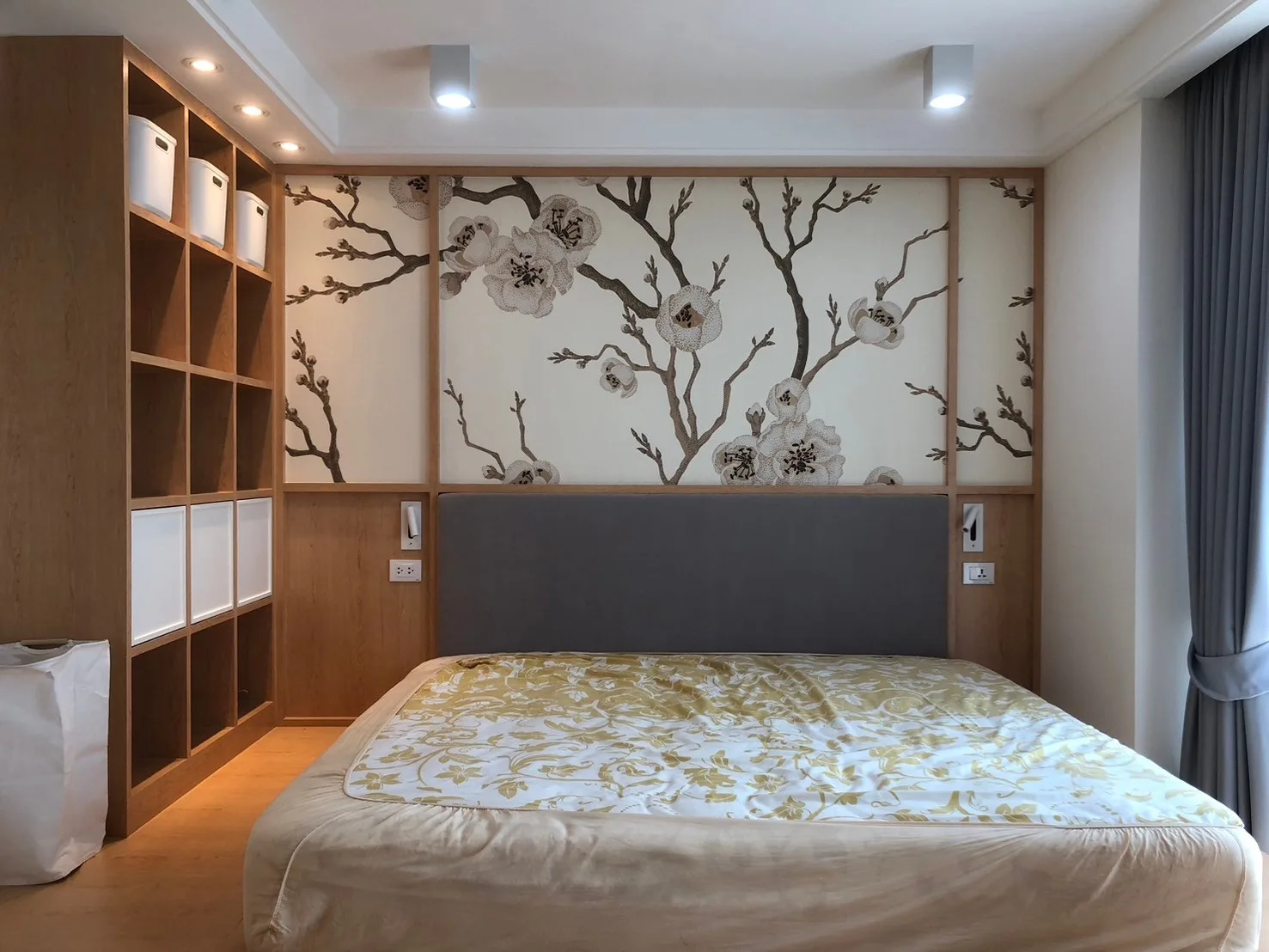 Property photos for Regal Condo Sathorn-naradhiwas