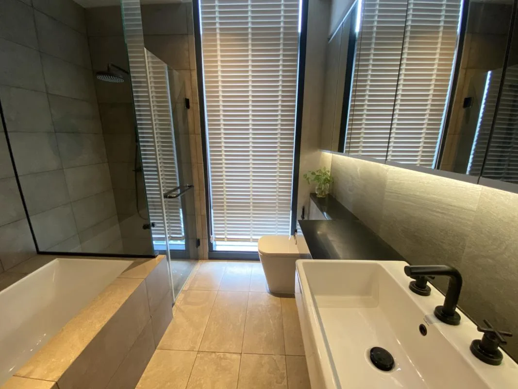 Property photos for The Lofts Asoke