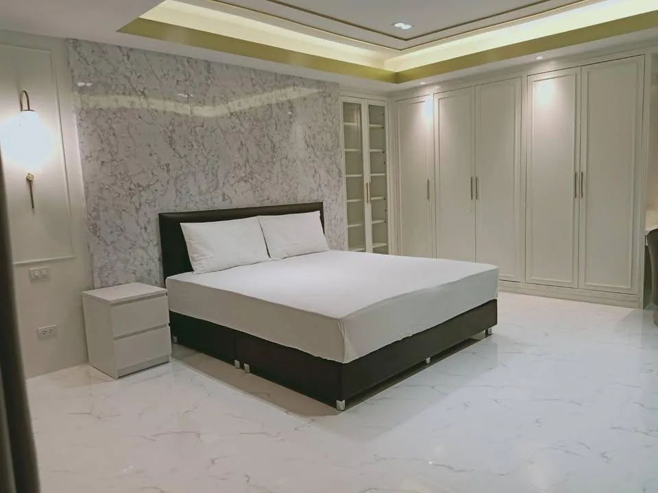 Property photos for The Waterford Thonglor 11
