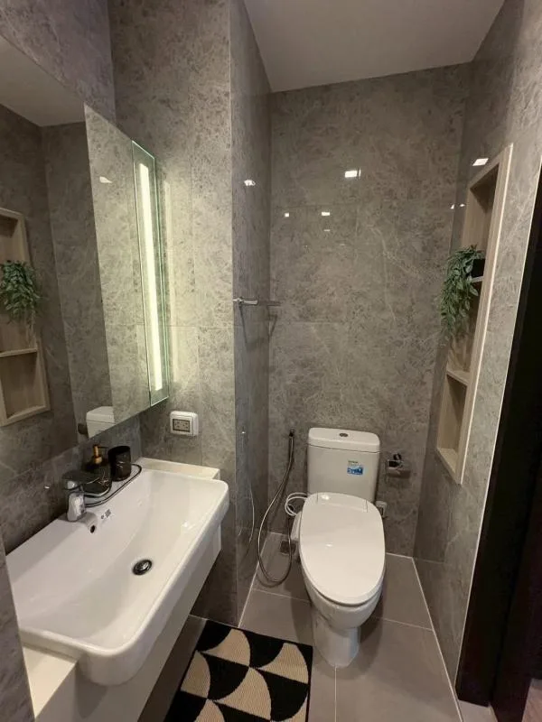 Property photos for Noble Around Ari