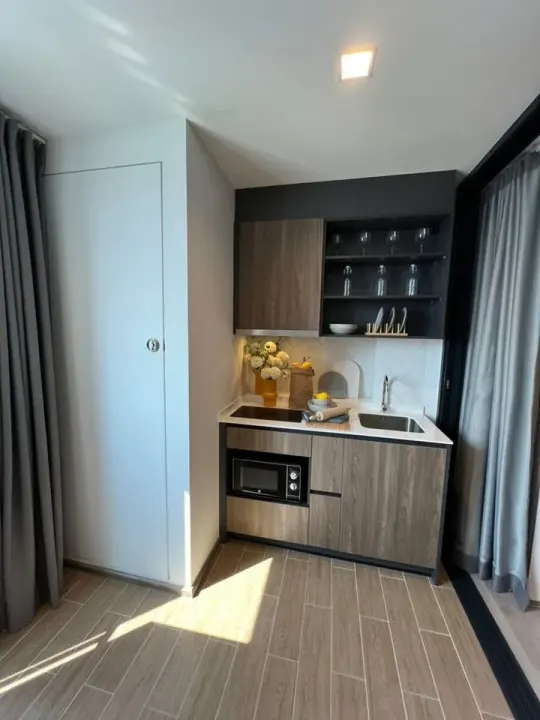 Property photos for THE LINE Phahonyothin Park