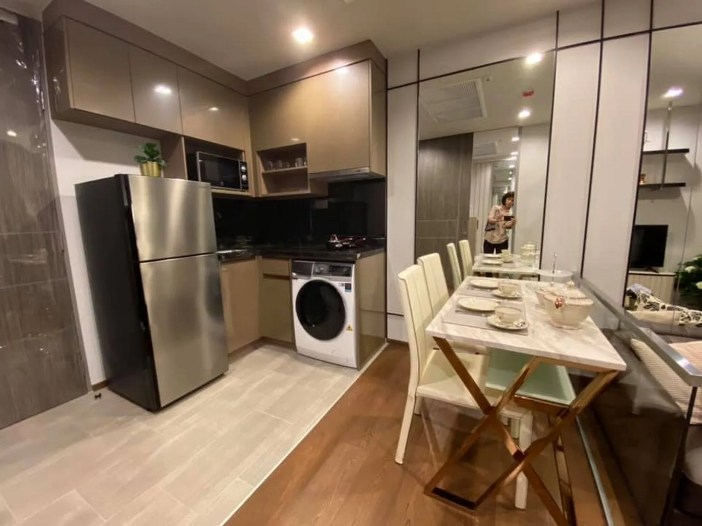 Property photos for Ideo Q Victory