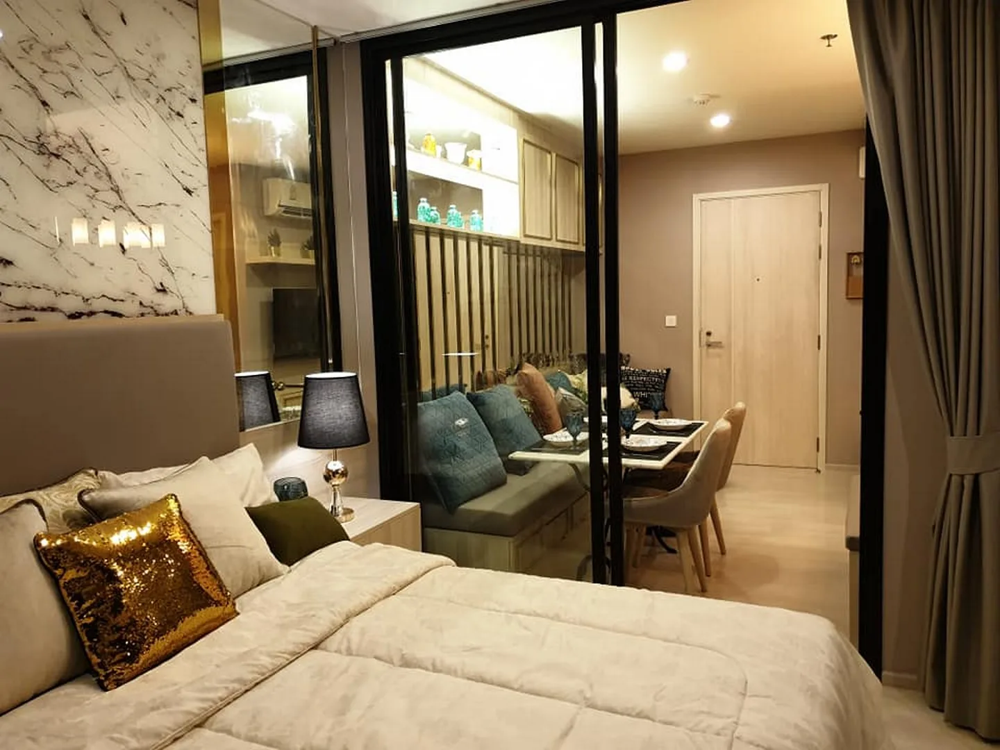 Property photos for Life Asoke