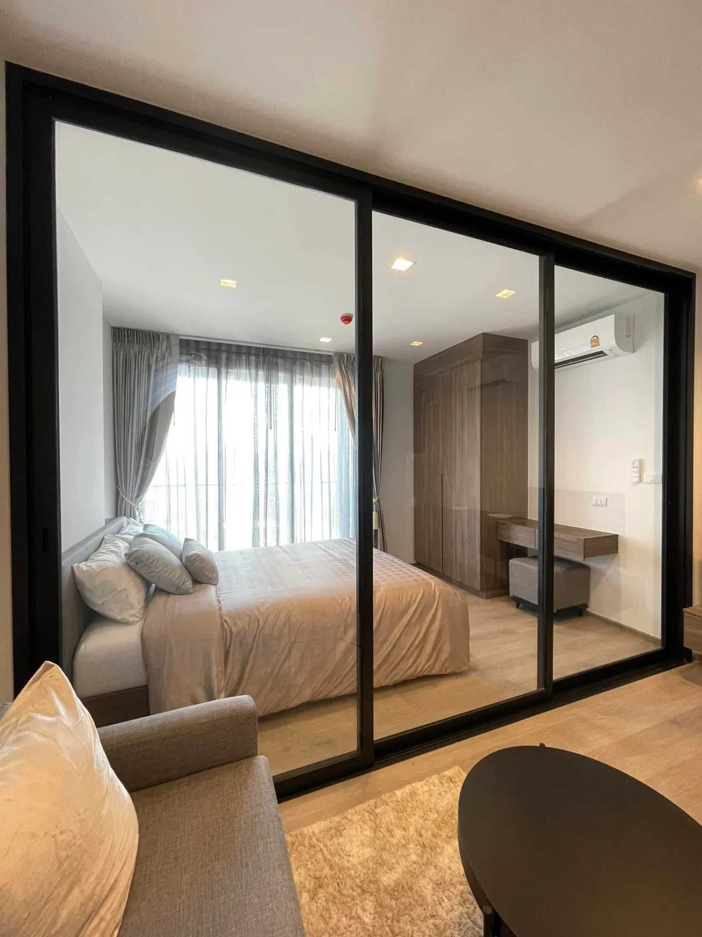 Property photos for THE LINE Phahonyothin Park