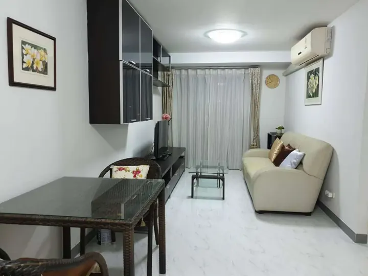 Property photos for Chateau In Town Ratchada 13