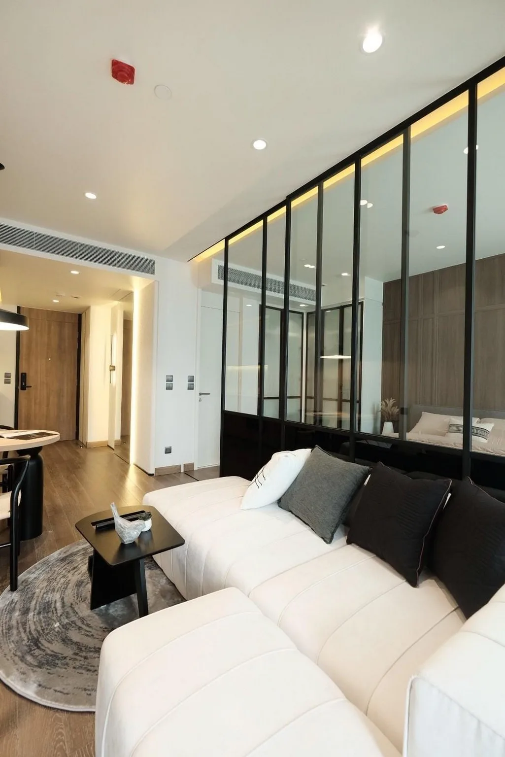 Property photos for MUNIQ Sukhumvit 23