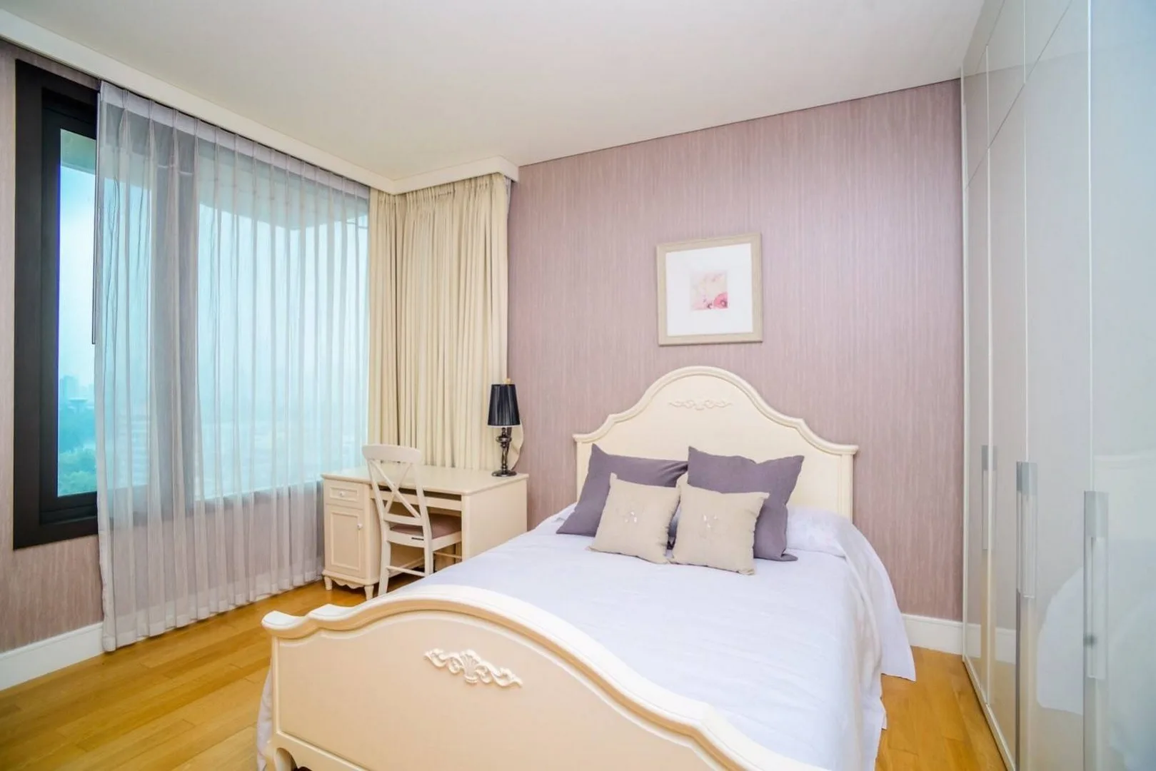 Property photos for Aguston Sukhumvit 22