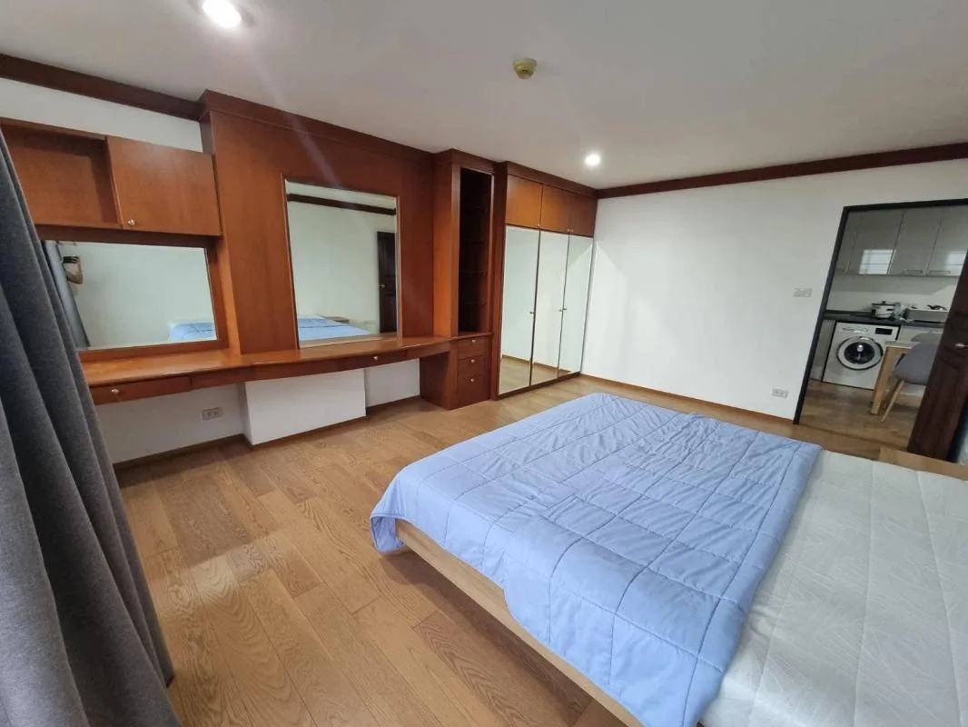 Property photos for Supalai Place