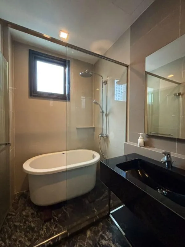 Property photos for Edge Sukhumvit 23