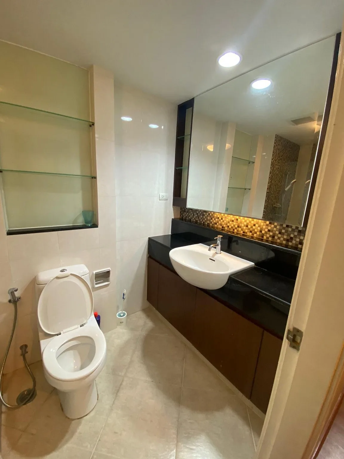 Property photos for Centric Scene Aree 2