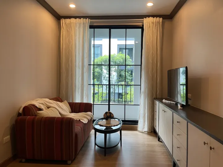 Property photos for The Reserve - Kasemsan 3