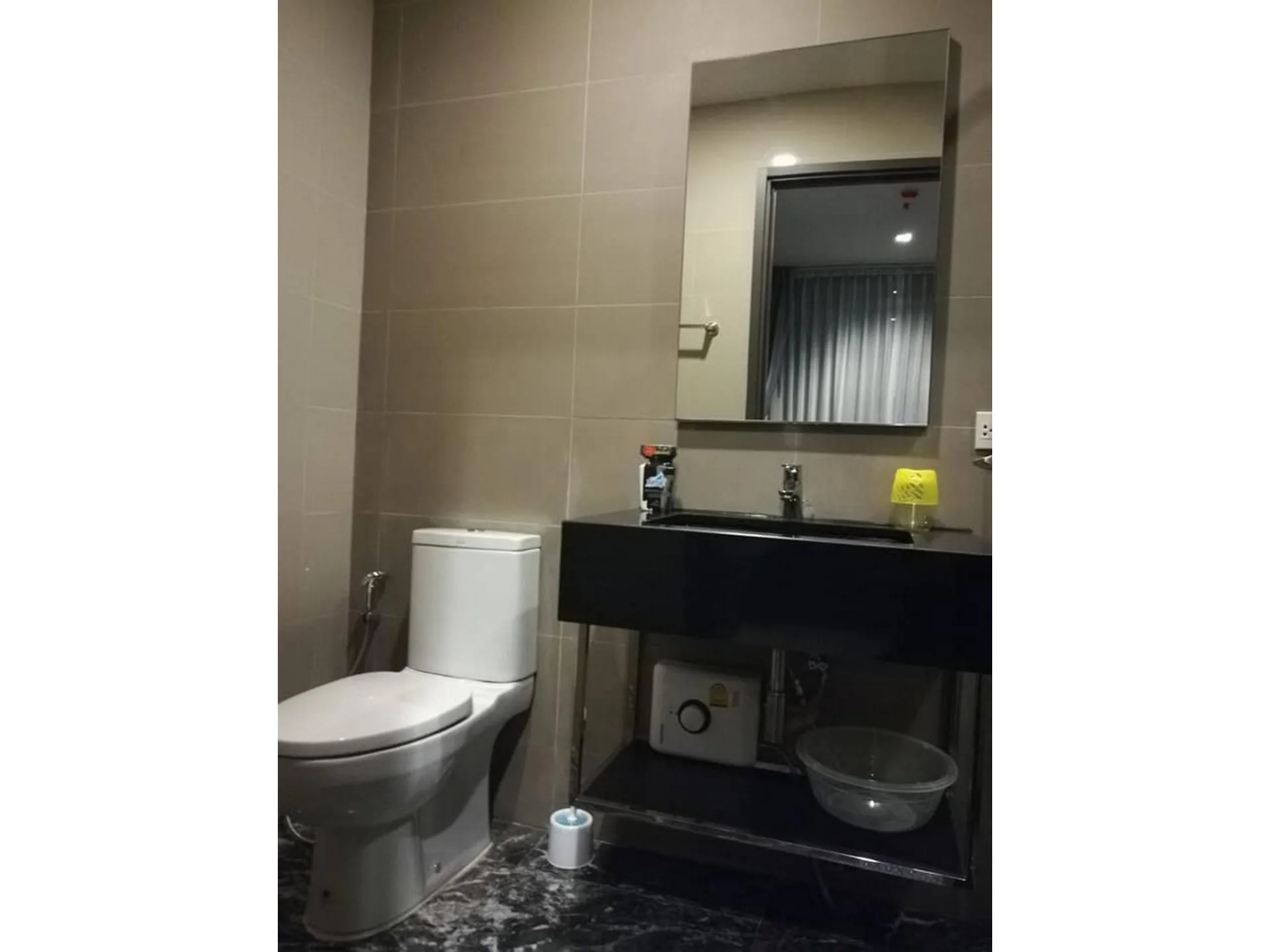 Property photos for Edge Sukhumvit 23