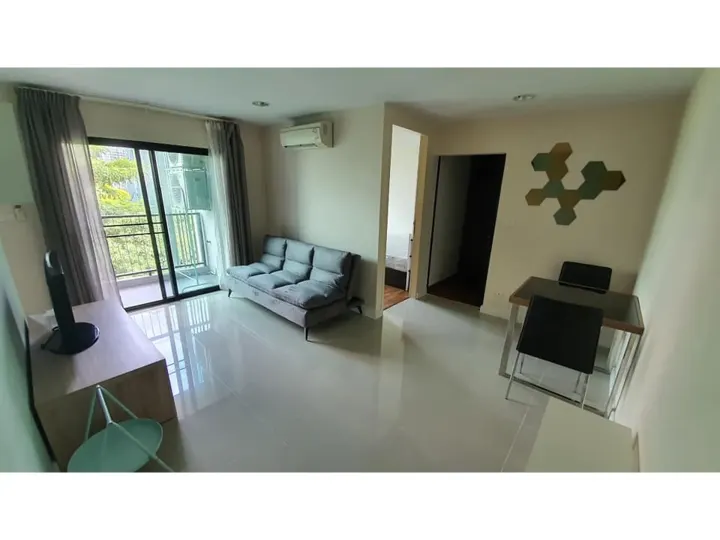 Property photos for Zenith Place Sukhumvit 42