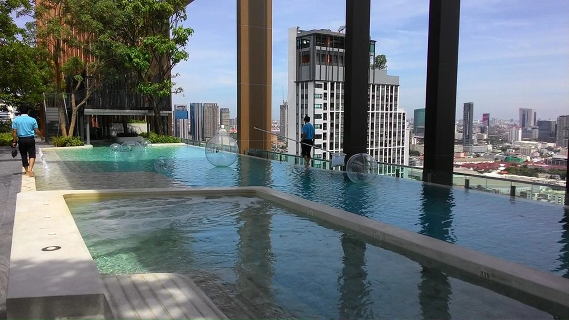 Property photos for Whizdom Avenue Ratchada - Ladprao