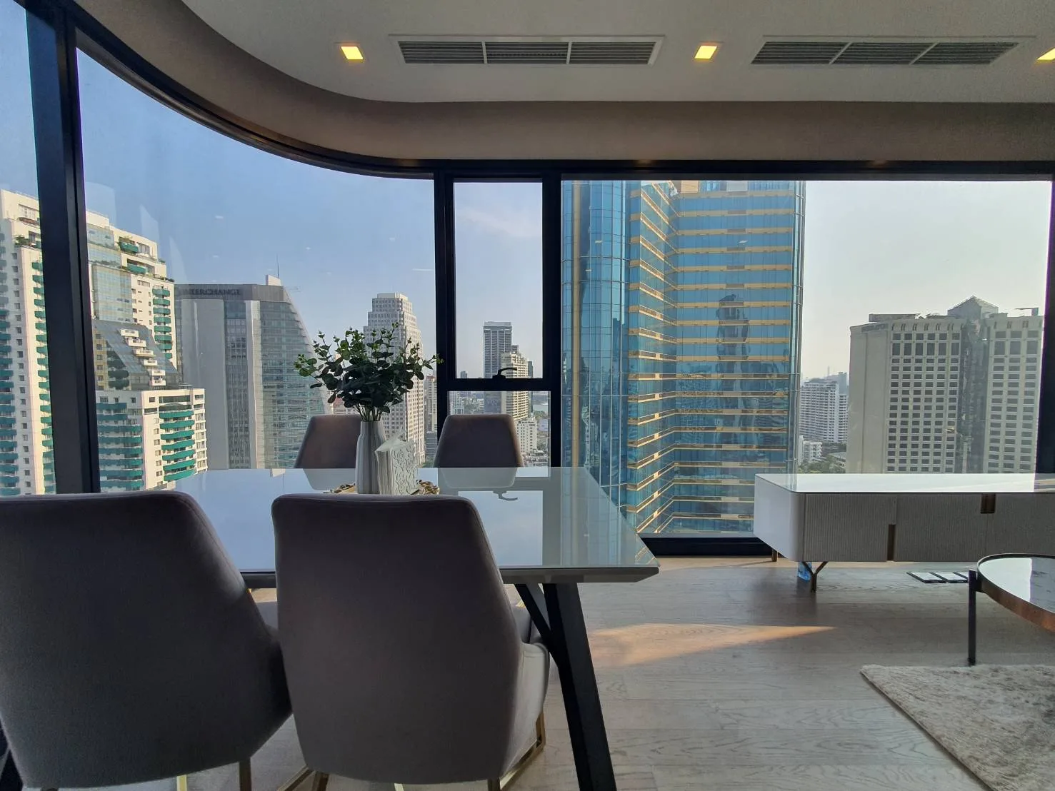 Property photos for Ashton Asoke