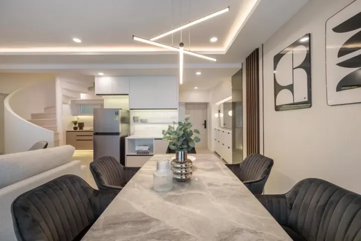 Property photos for Thonglor Tower