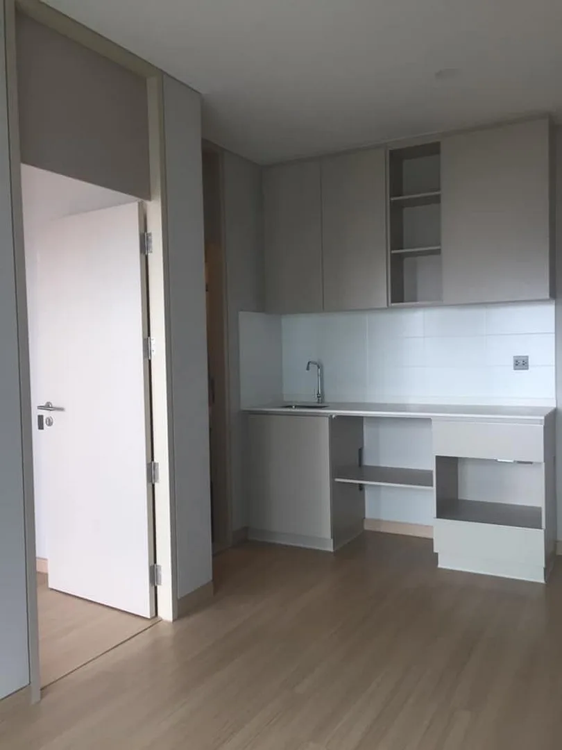 Property photos for Lumpini Suite Phetchaburi - Makkasan