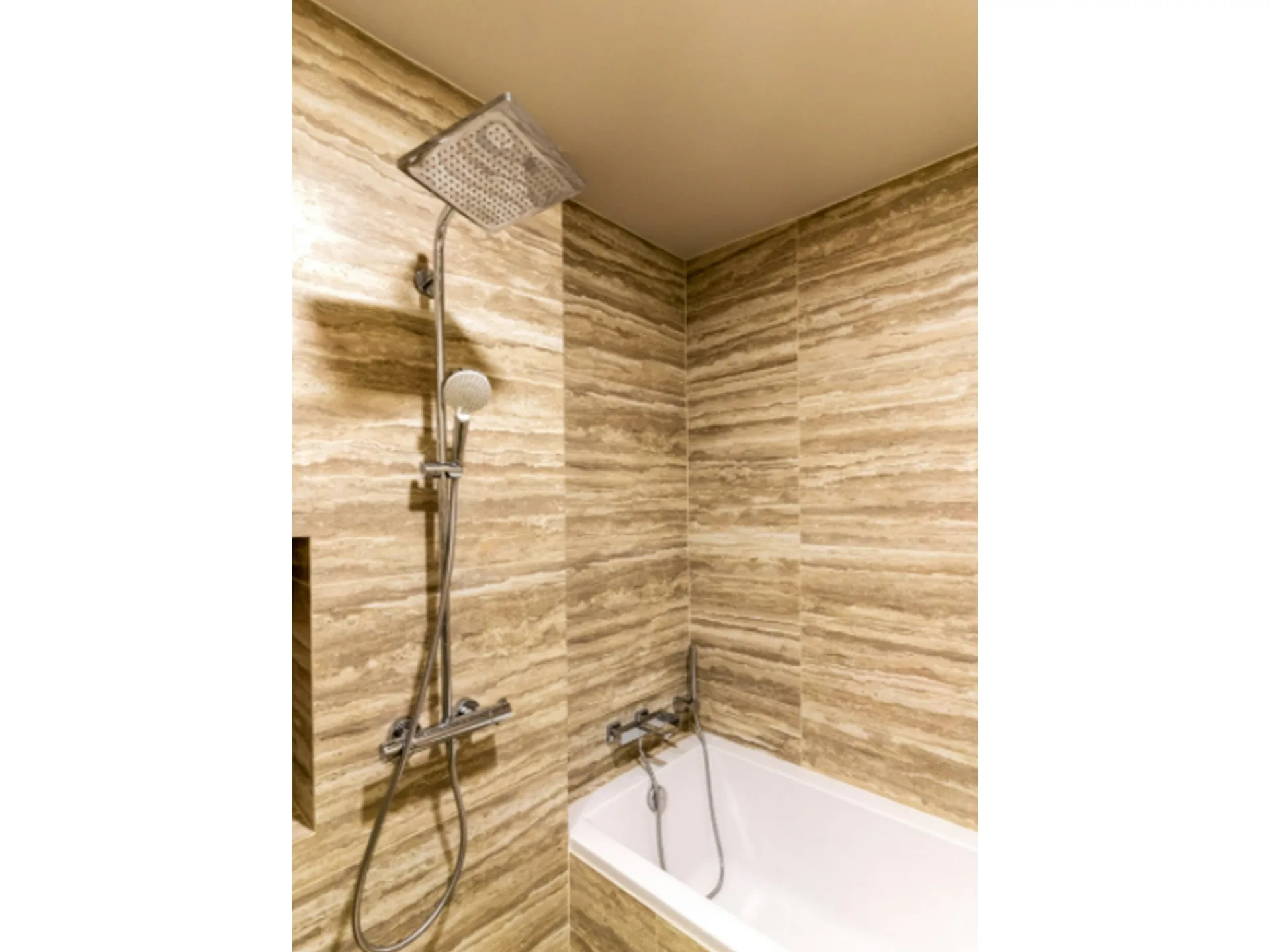Property photos for Celes Asoke