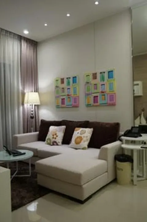 Property photos for Circle Condominium