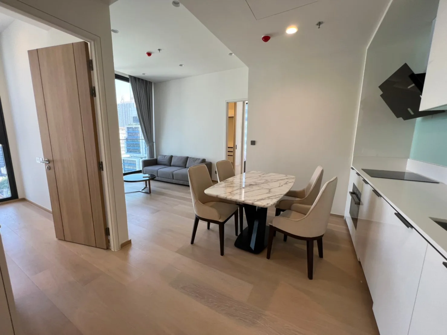 Property photos for Anil Sathorn 12