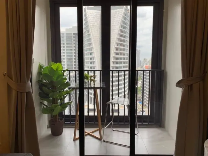 Property photos for Ashton Asoke