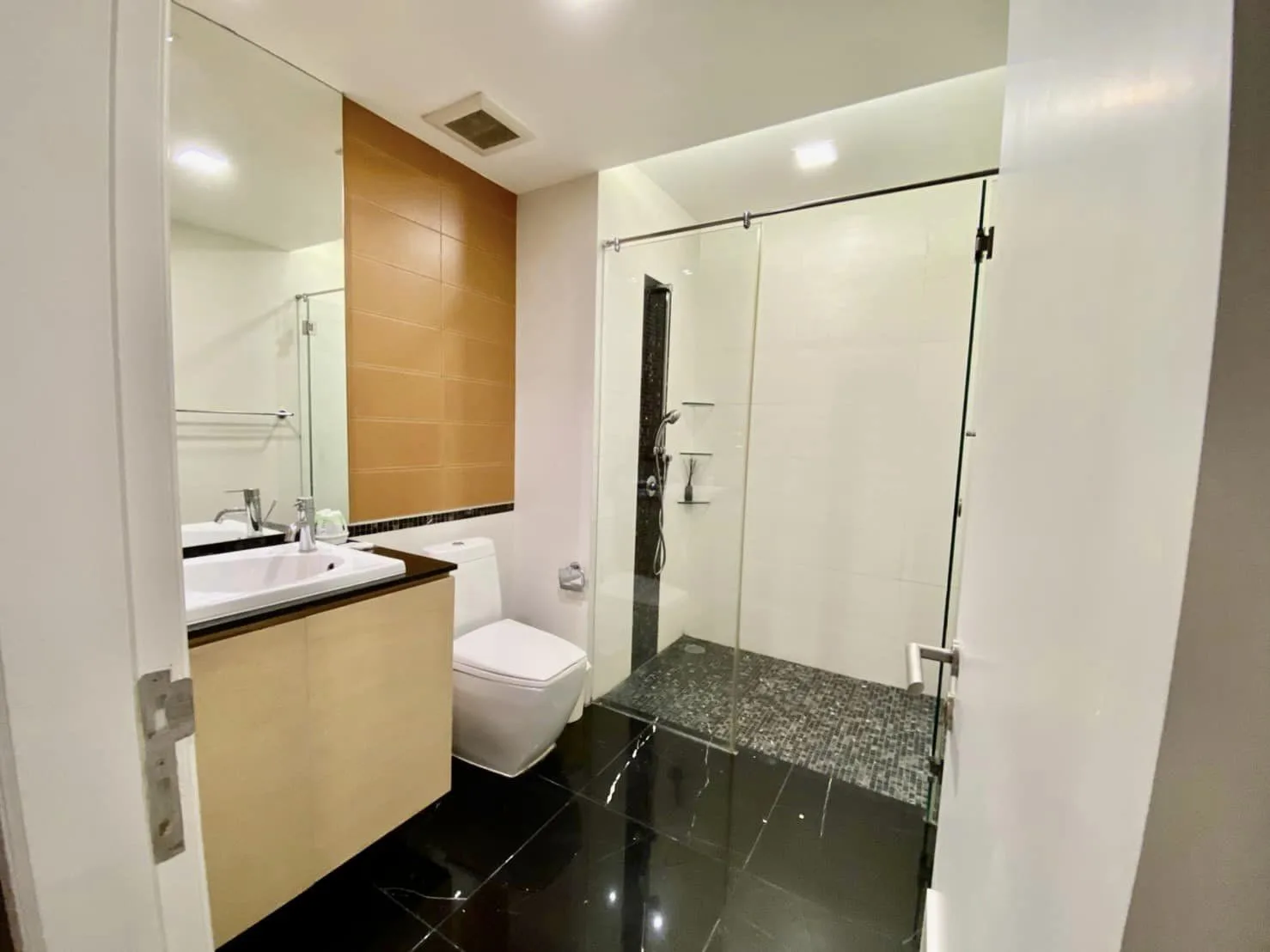 Property photos for Urbano Absolute Sathon - Taksin