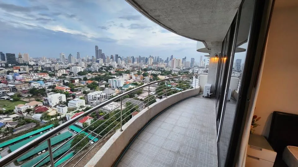 Property photos for Supalai Place