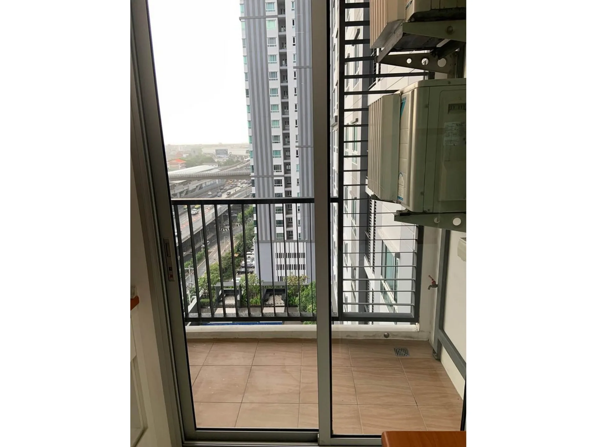 Property photos for The President Sathorn - Ratchaphruek 2