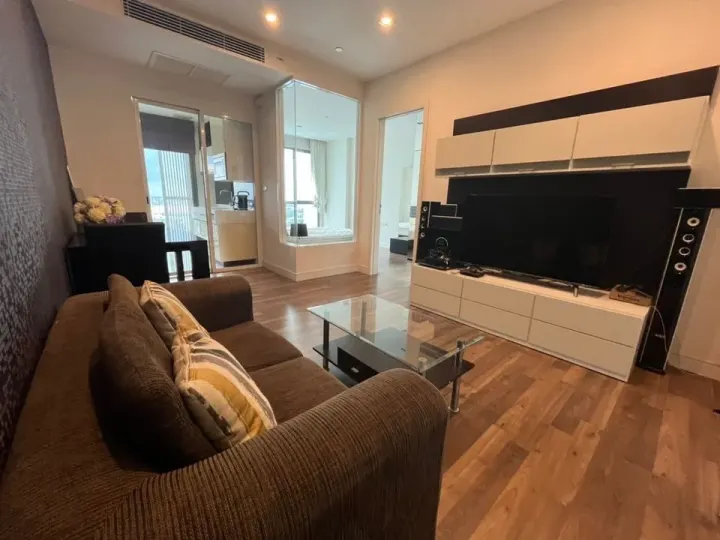 Property photos for The Room Sukhumvit 62