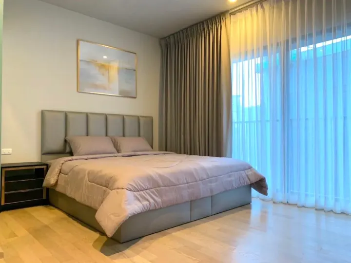 Property photos for Noble Refine