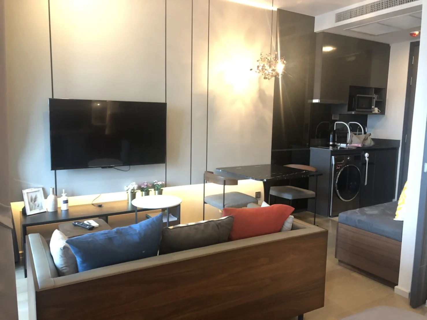 Property photos for Ashton Asoke