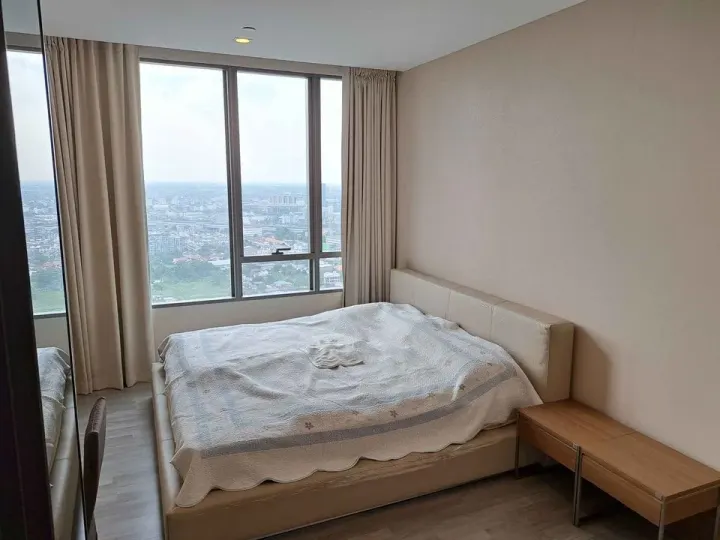 Property photos for 333 Riverside