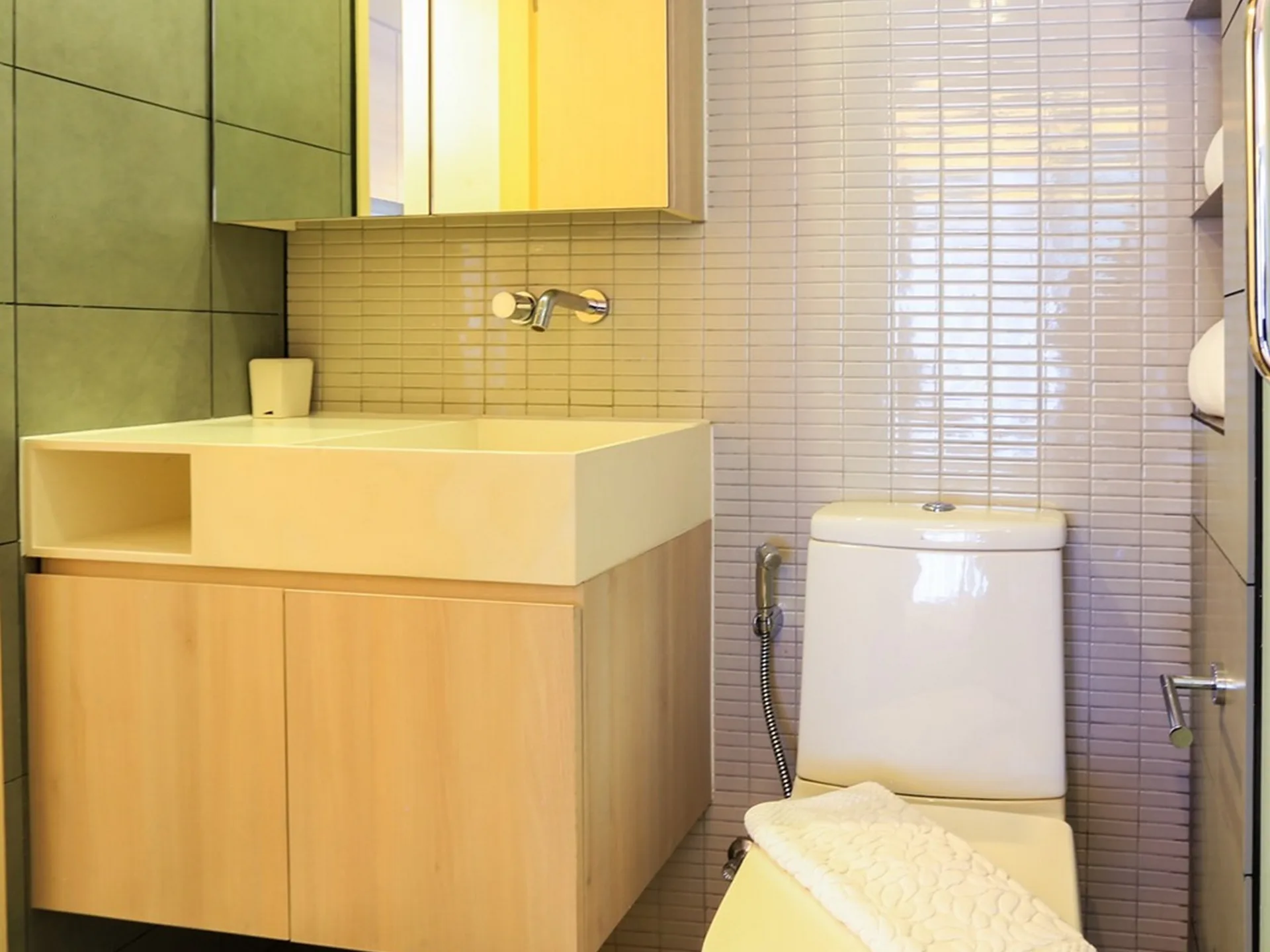 Property photos for Siamese Ratchakru
