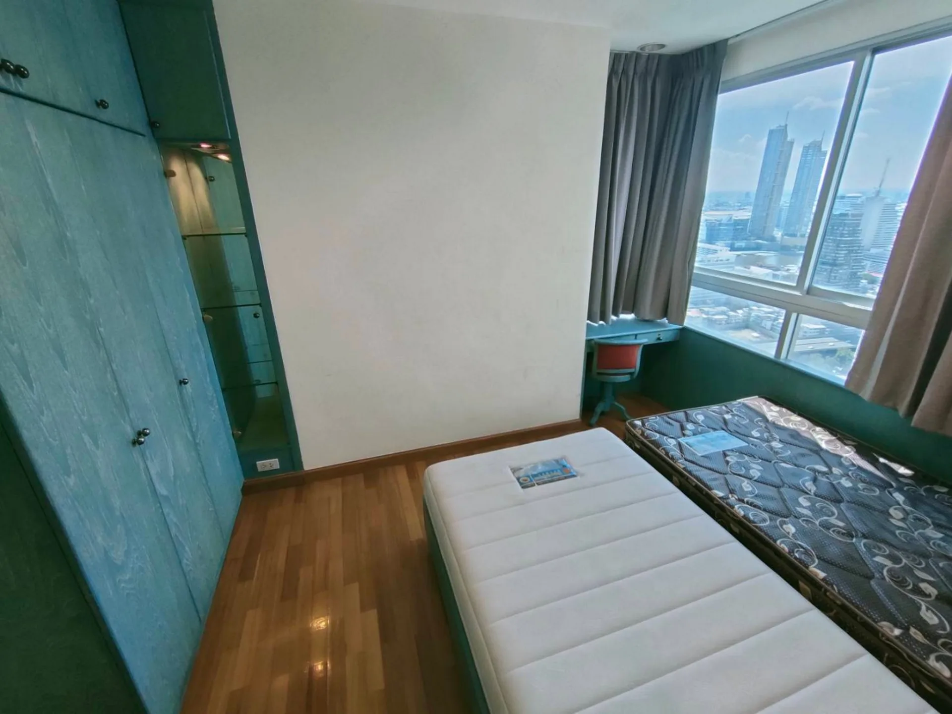 Property photos for Sathorn House