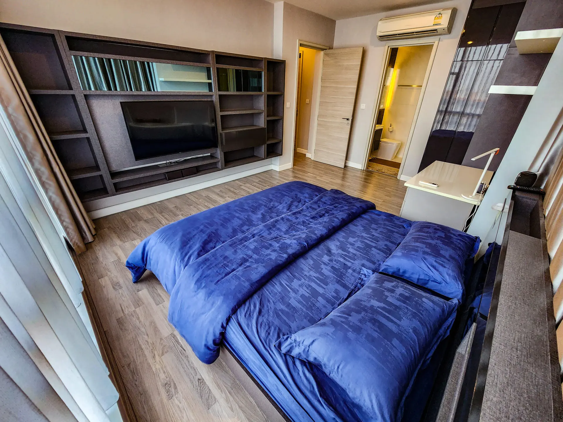 Property photos for The room Sathorn - TanonPun