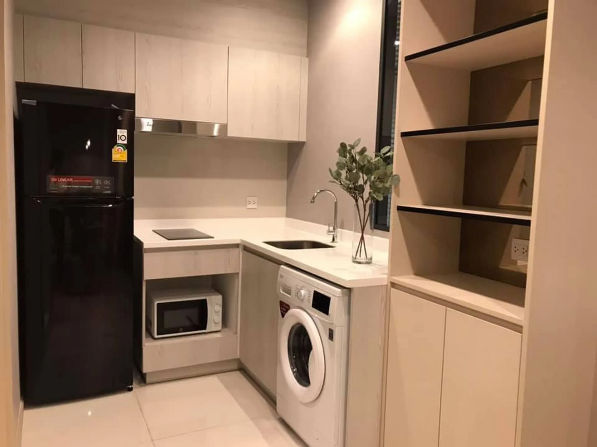 Property photos for Life One Wireless