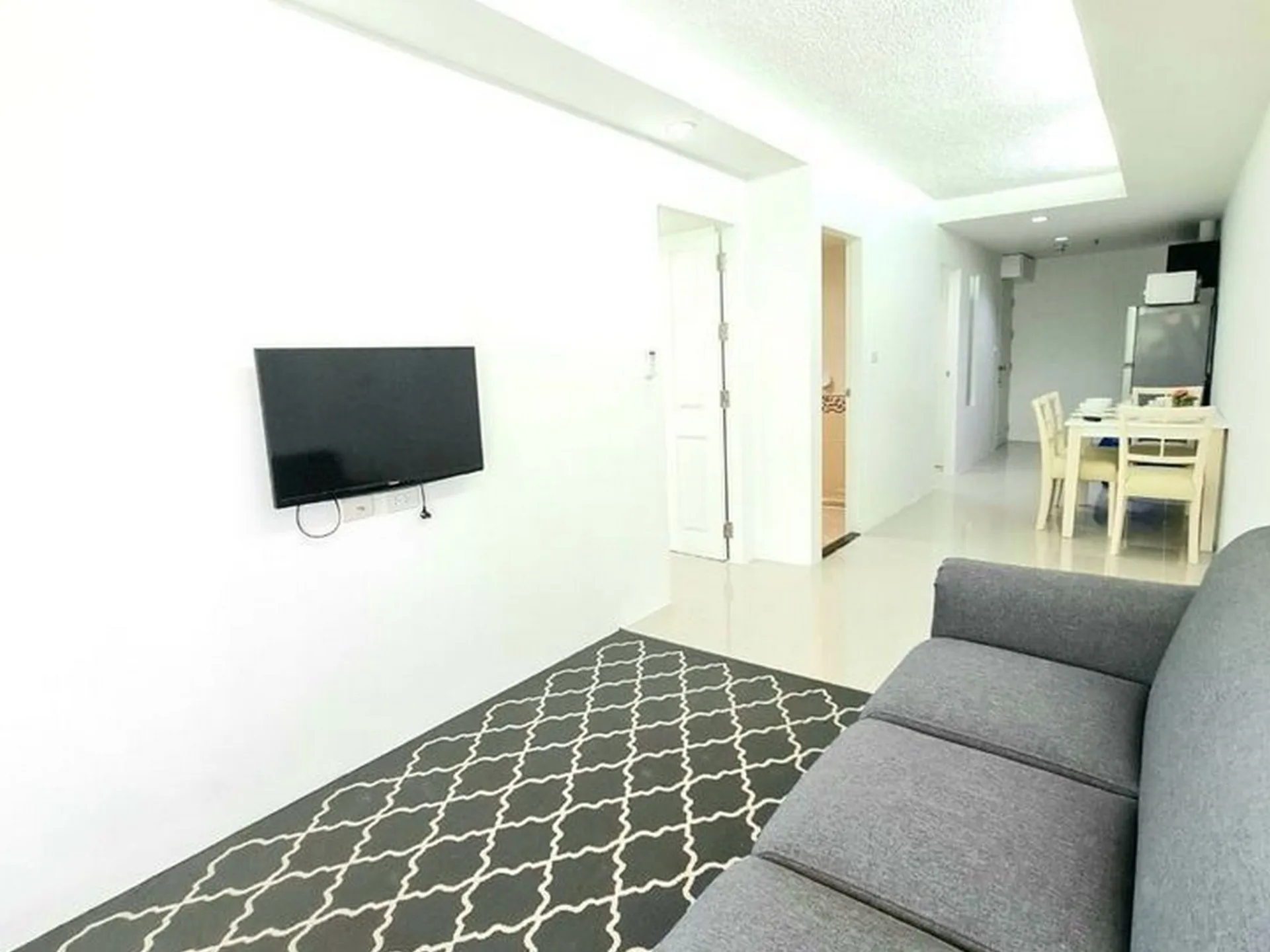 Property photos for The Waterford Sukhumvit 50 Onnut