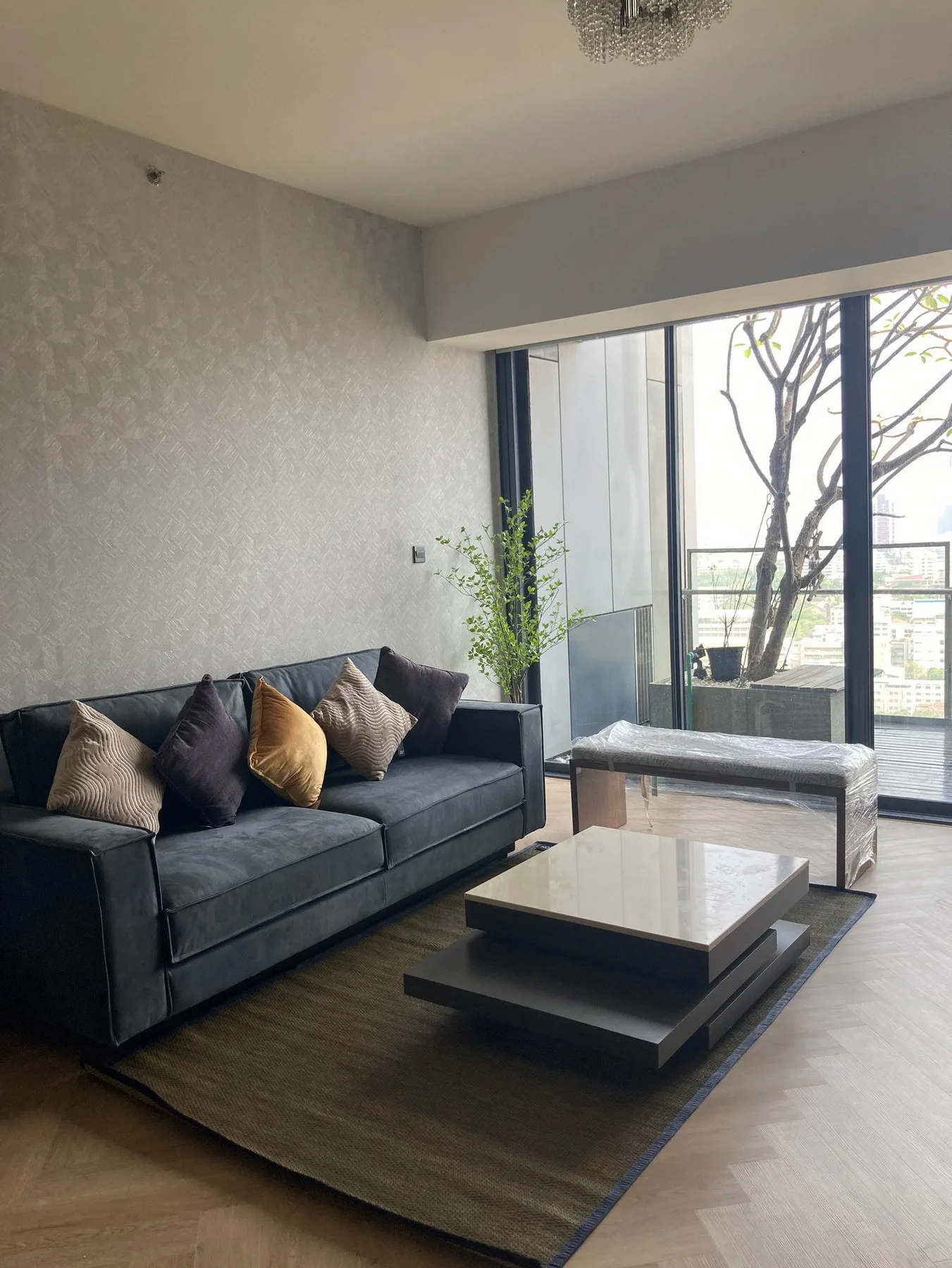 Property photos for The Met