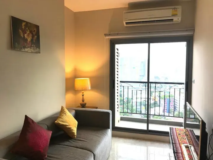Property photos for The Crest Sukhumvit 34