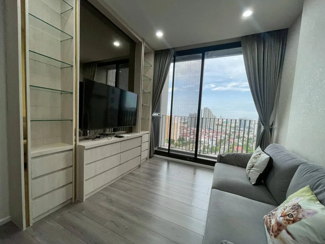 Property photos for Whizdom Essence