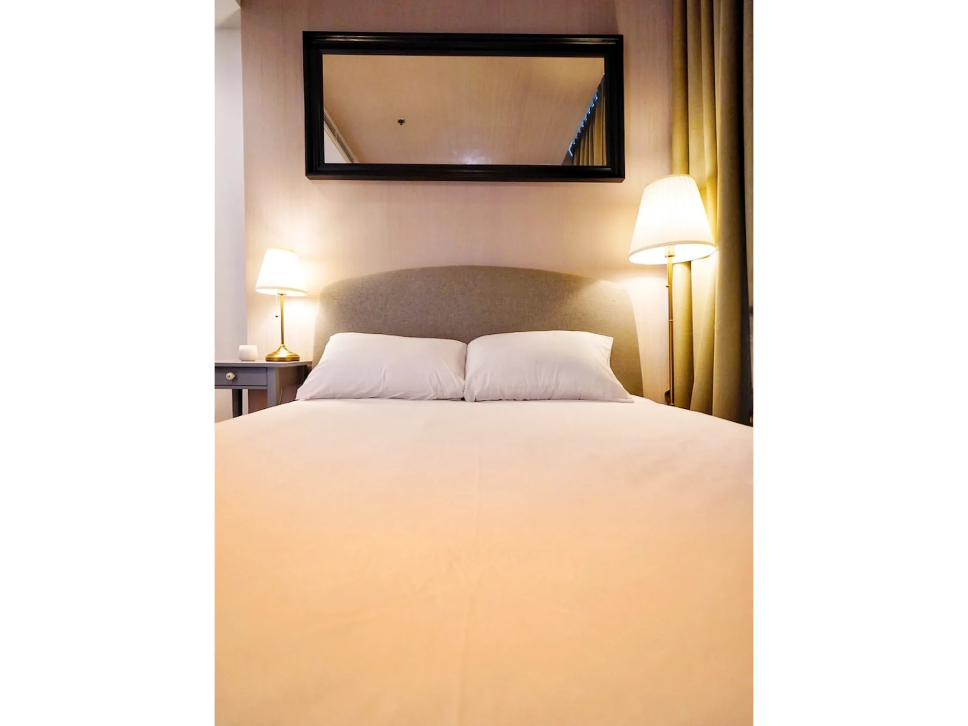 Property photos for Noble BE 33