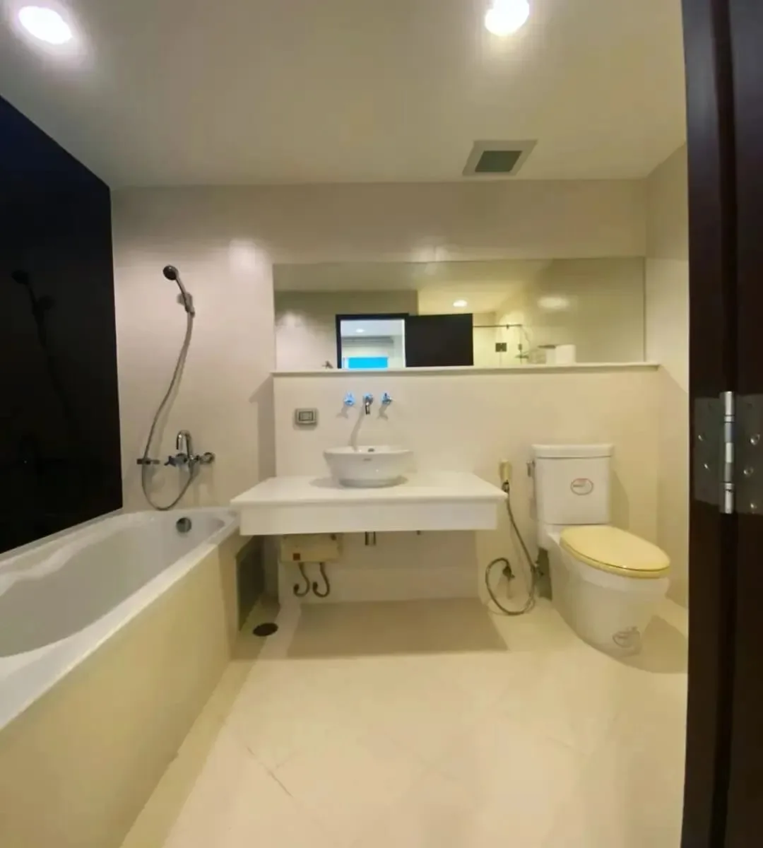 Property photos for The Address Sukhumvit 42
