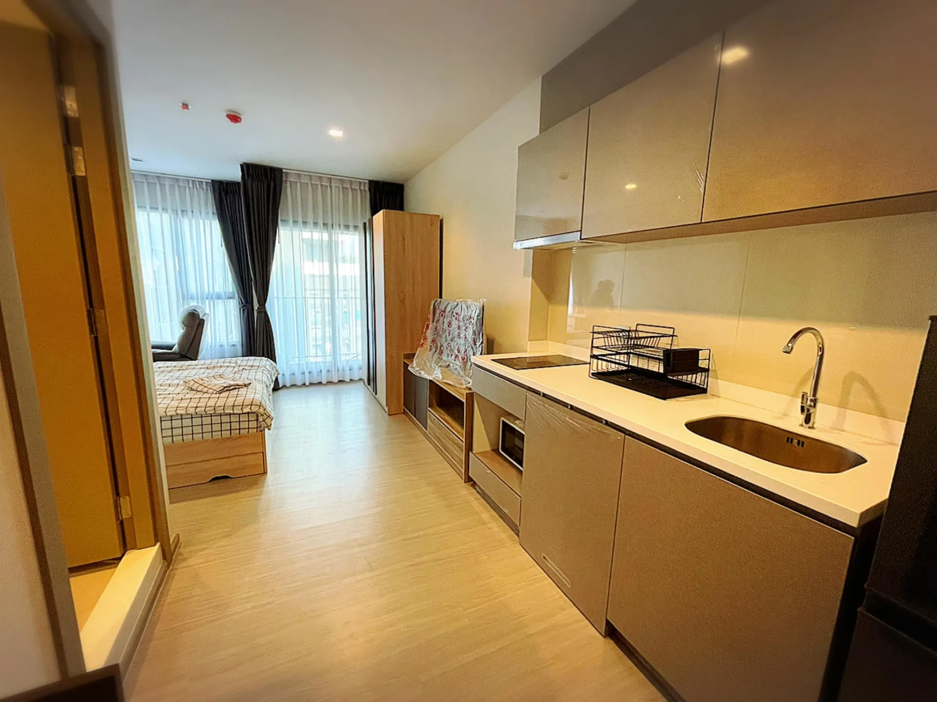 Property photos for LIFE Asoke - Rama 9