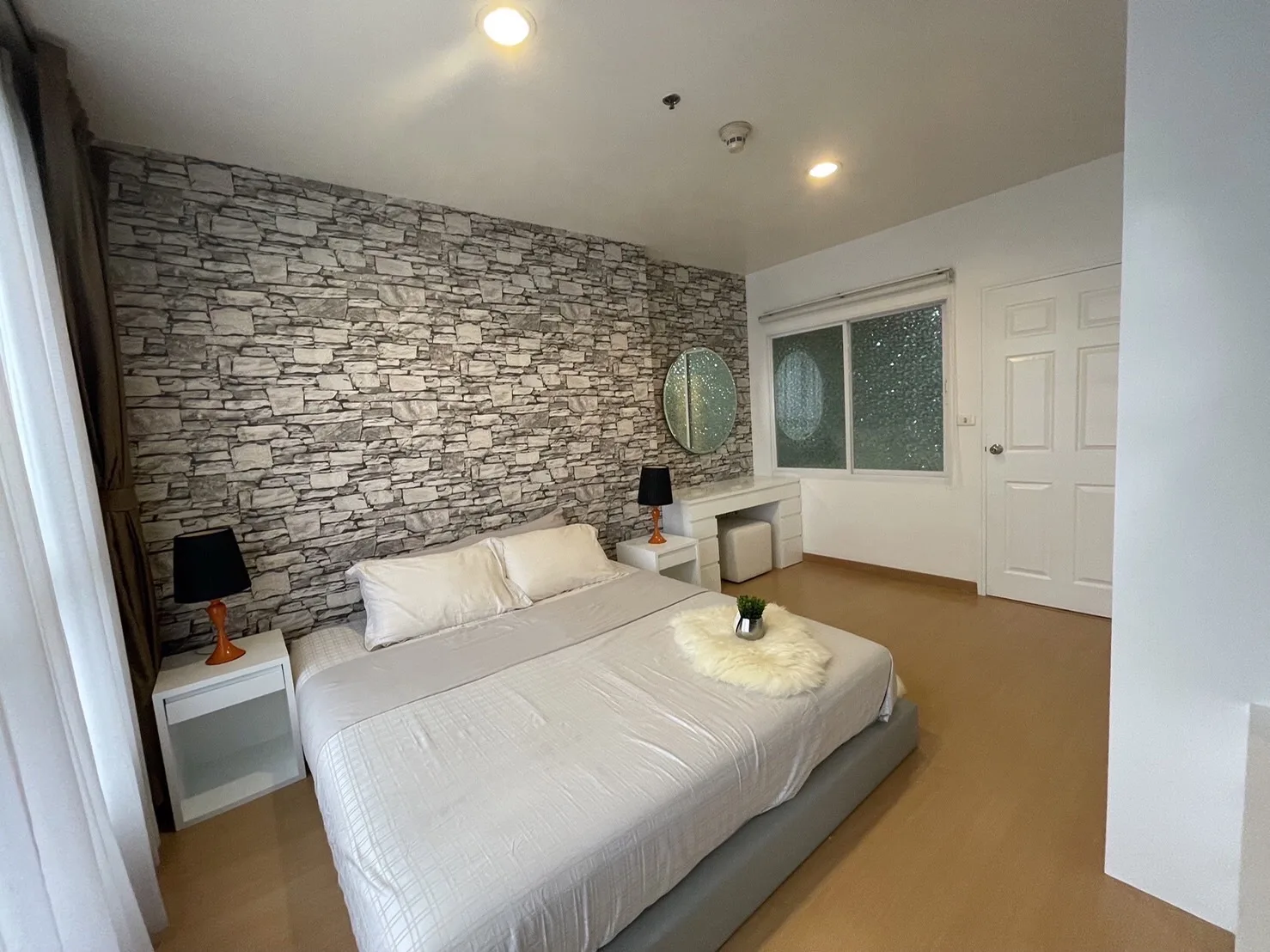Property photos for Life Sukhumvit 65