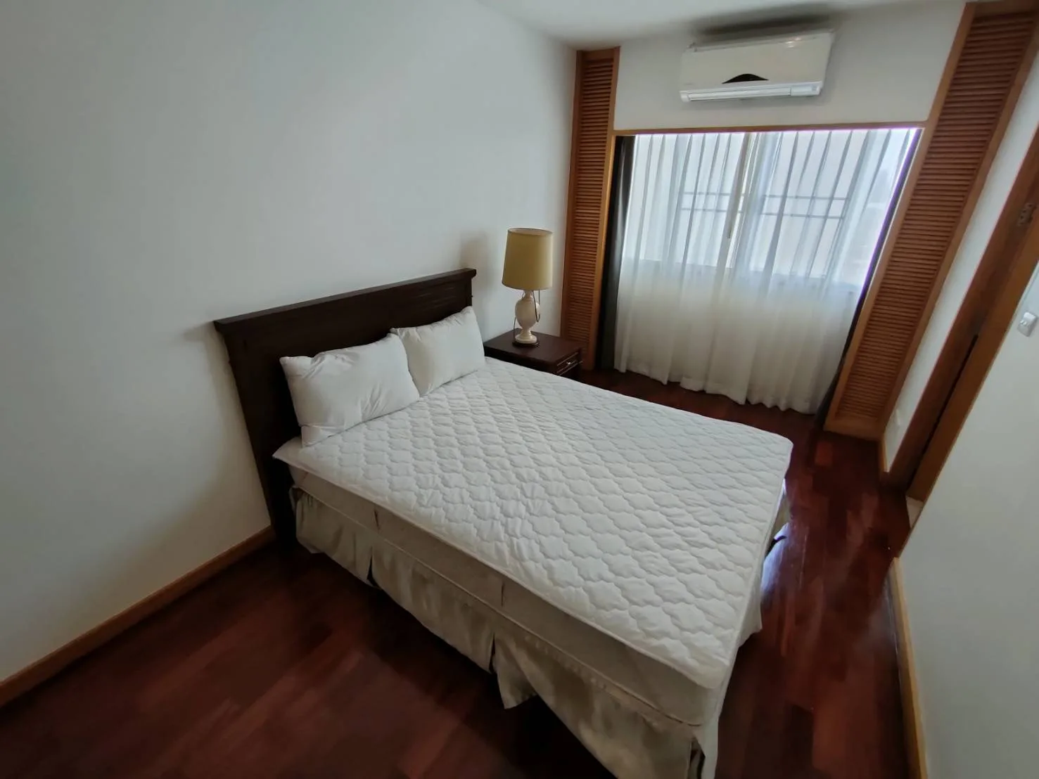 Property photos for Esmeralda Apartments