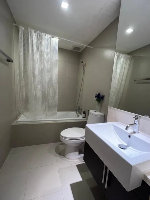 Property photos for Noble Remix