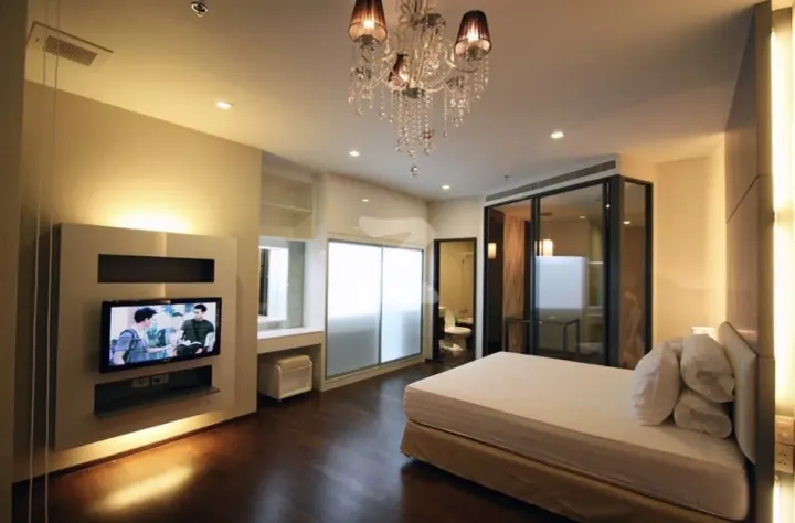 Property photos for Noble Remix2